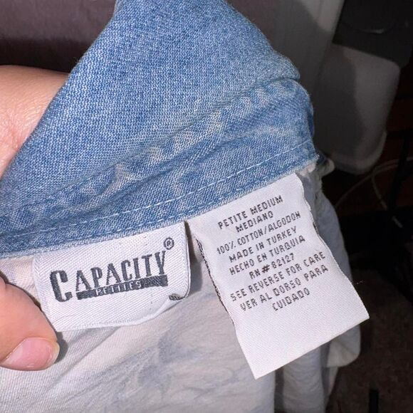 Vintage foral button up with denim collar - Picture 3 of 6